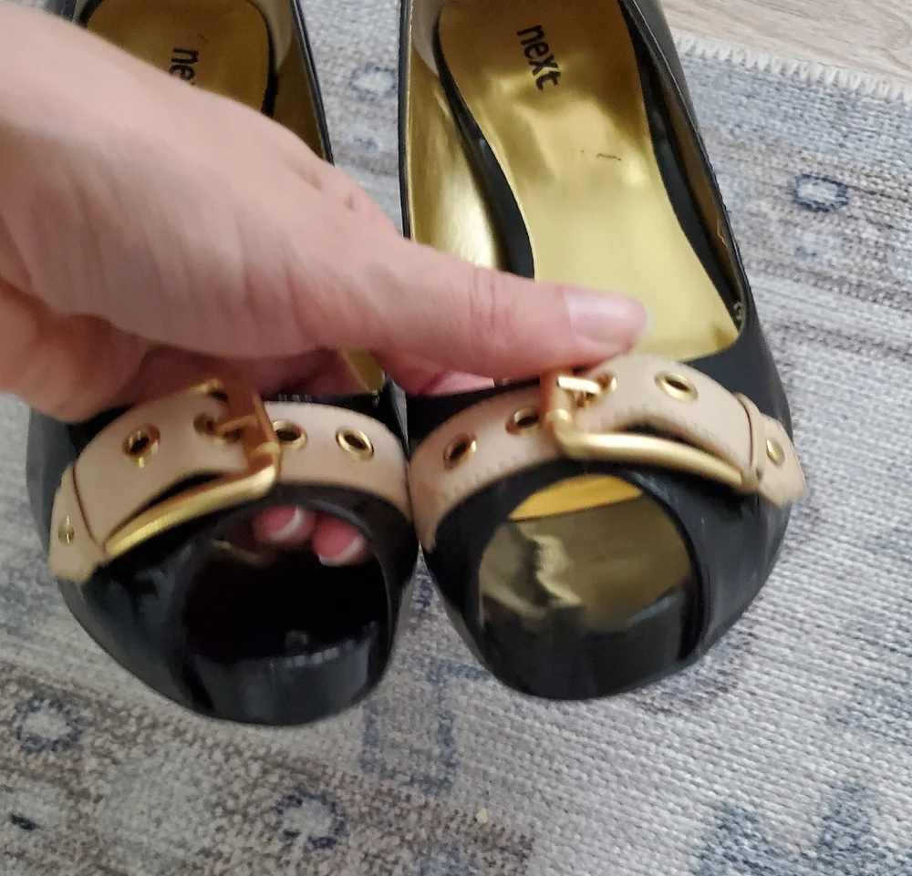Next Black and Cream Buckle Peep Toe Heel Pumps Shoes Sz7.5